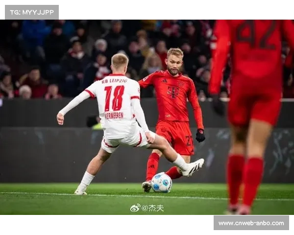 莱默尔脚后跟巧射破门，为拜仁对阵斯图加特先拔头筹